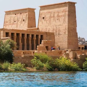 دنيا سياحى7